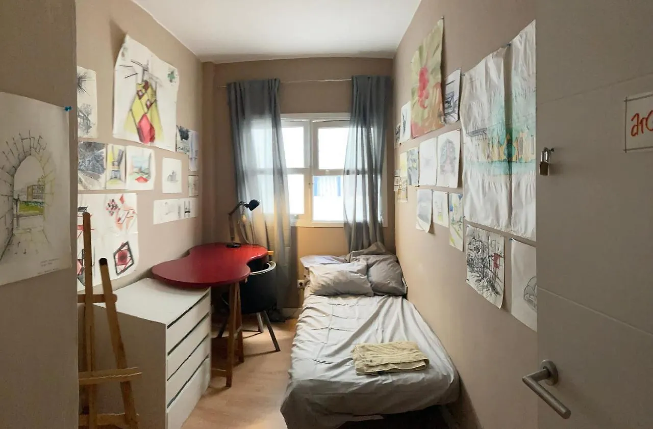 Tenerifen Shibuya Cross Bed and Breakfast Santa Cruz de Tenerife